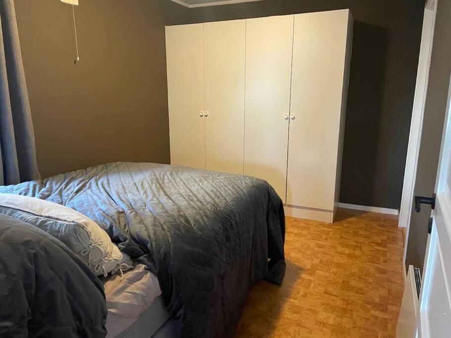 Leilighet I Rolig Gate Med Utsikt Og Gratis Parkering Tromsø Exterior foto